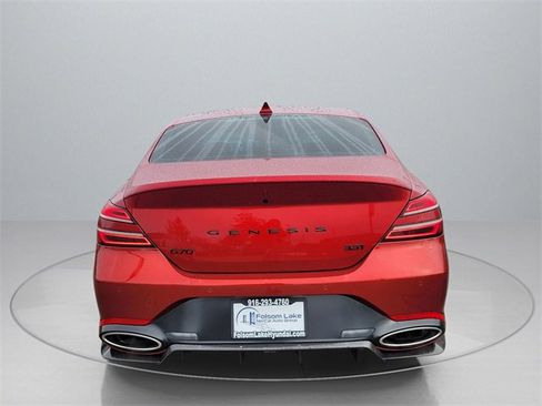 Used 2022 Genesis G70 3.3T image 7