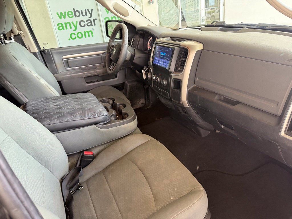 Used 2016 RAM 1500 Classic SLT RWD image 16