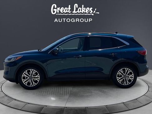 Used 2020 Ford Escape SEL FWD image 2