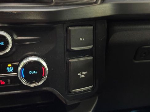 Used 2023 Ford F350 Lariat w/ Lariat Ultimate Package AWD/4WD image 26
