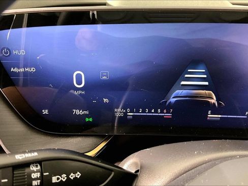 Certified 2024 Buick Envision Avenir AWD/4WD image 12