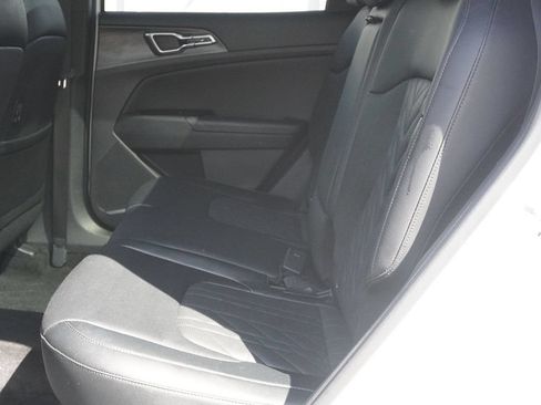 Used 2023 Kia Sportage X-Pro Prestige AWD/4WD image 33