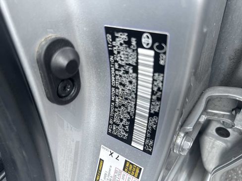 Used 2023 Toyota Corolla LE image 25