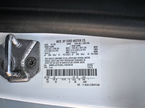 Used 2020 Ford Transit Connect XL image 22