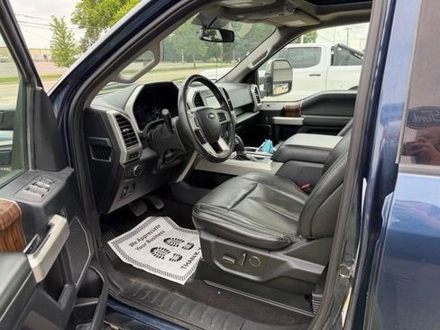 Used 2018 Ford F150 Lariat w/ Equipment Group 501A Mid AWD/4WD image 16
