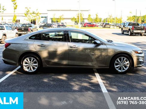 Used 2025 Chevrolet Malibu LT FWD image 8