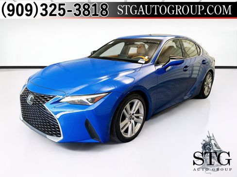 Used 2021 Lexus IS 300 w/ Comfort Package RWD image 1
