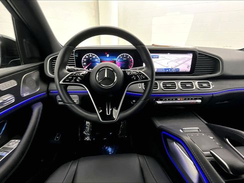 Certified 2025 Mercedes-Benz GLE 350 4MATIC image 4