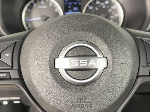 New 2025 Nissan Kicks Play S image 25
