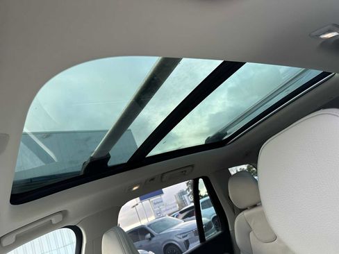 Used 2025 Volvo XC90 T8 Plus w/ Protection Package Premier image 24
