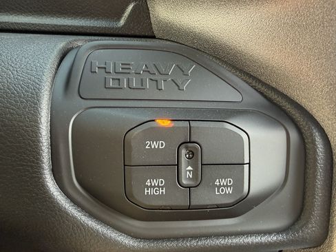 New 2026 RAM 3500 Tradesman AWD/4WD image 37