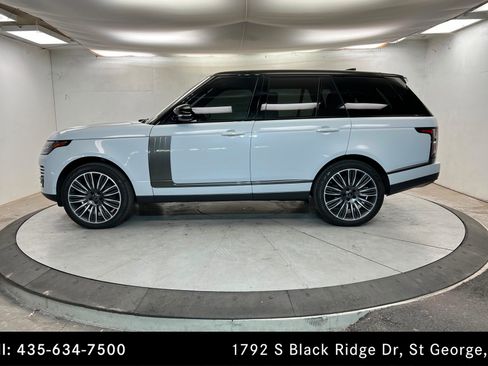 Used 2020 Land Rover Range Rover HSE image 2