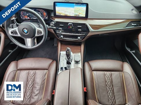 Used 2023 BMW 540i w/ M Sport Package image 33