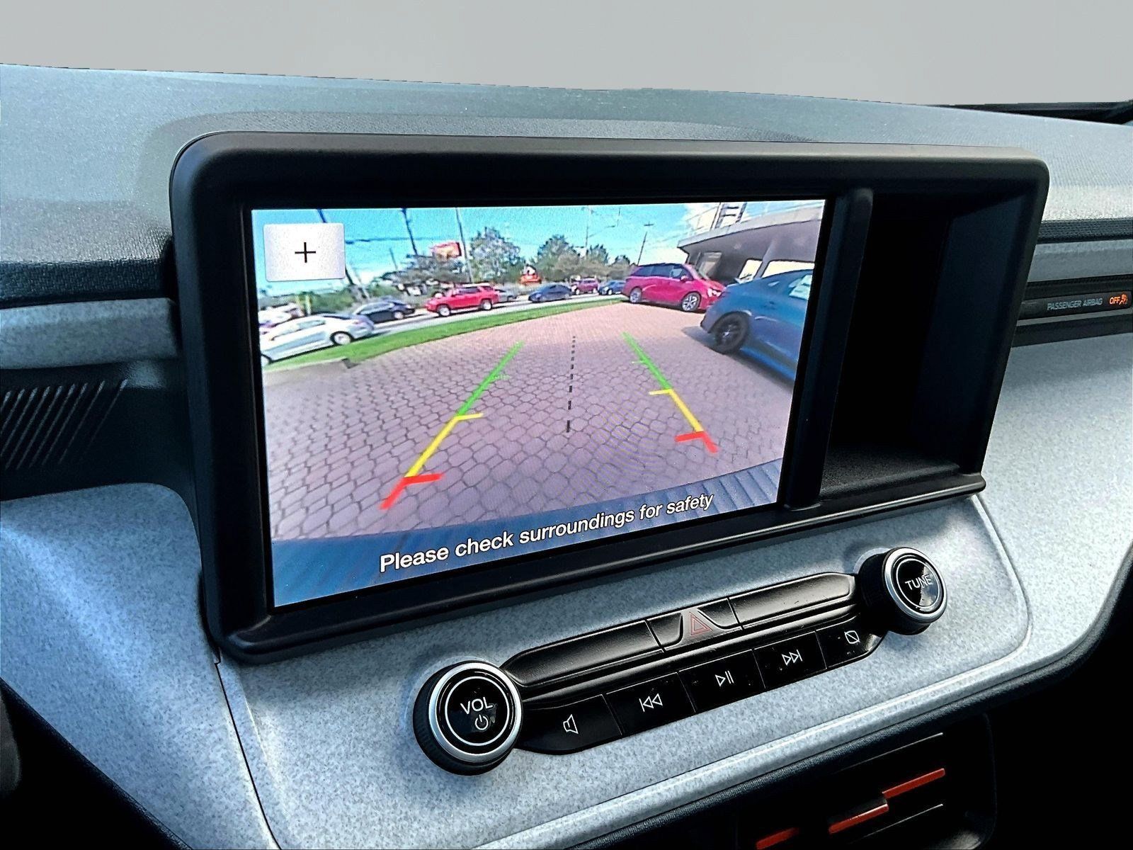 Used 2023 Ford Maverick XLT FWD image 14