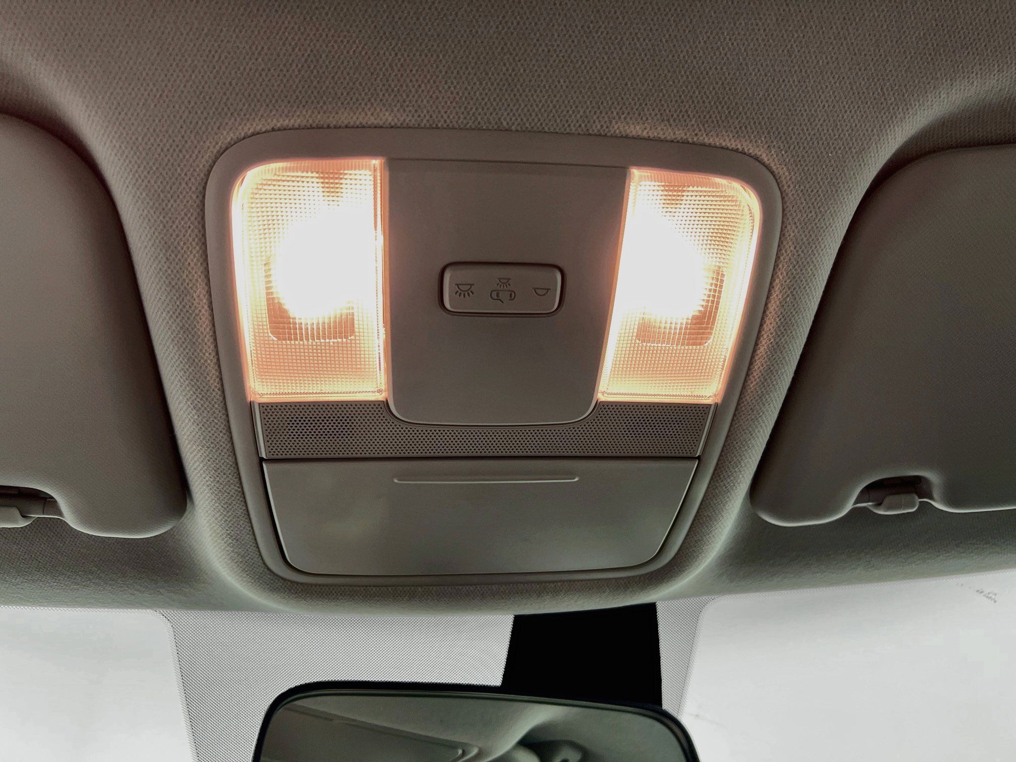 Used 2025 Kia Soul LX w/ LX Technology Package FWD image 21