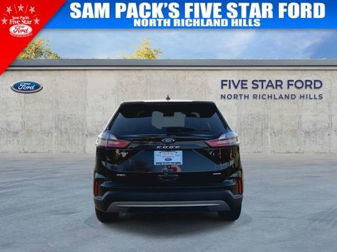 Used 2023 Ford Edge SEL image 8
