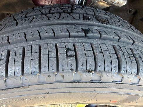 New 2026 Jeep Grand Cherokee Limited w/ Limited Altitude Package RWD image 28