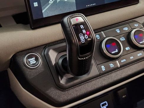 Used 2022 Land Rover Defender 110 S image 20