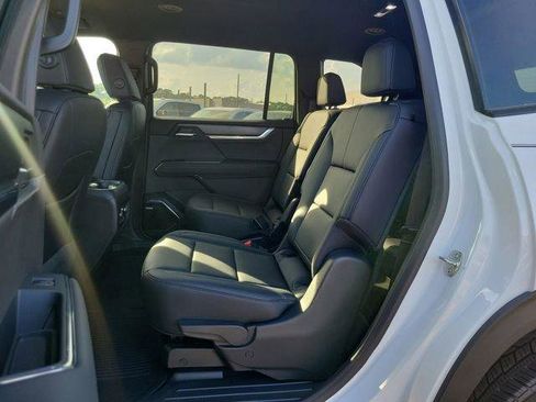 New 2026 GMC Acadia Elevation w/ Black Edition FWD image 9