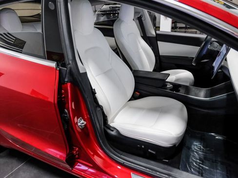 Used 2020 Tesla Model 3 Long Range AWD/4WD image 32