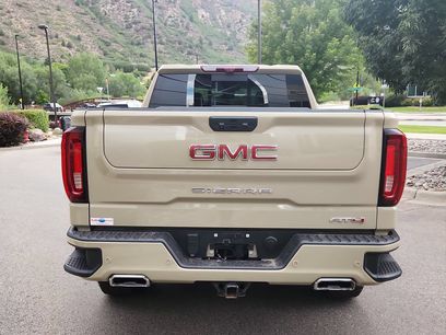 Used 2022 GMC Sierra 1500 AT4 w/ Technology Package