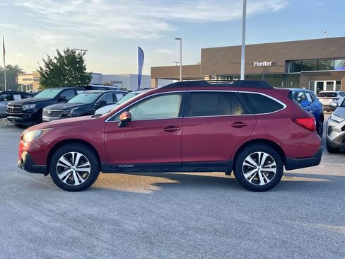 Used 2019 Subaru Outback 2.5i Limited AWD/4WD image 25