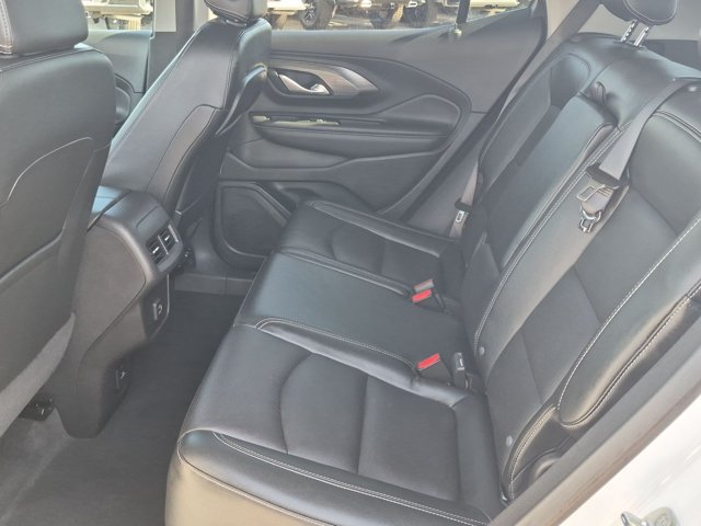 Certified 2023 GMC Terrain SLT FWD image 25