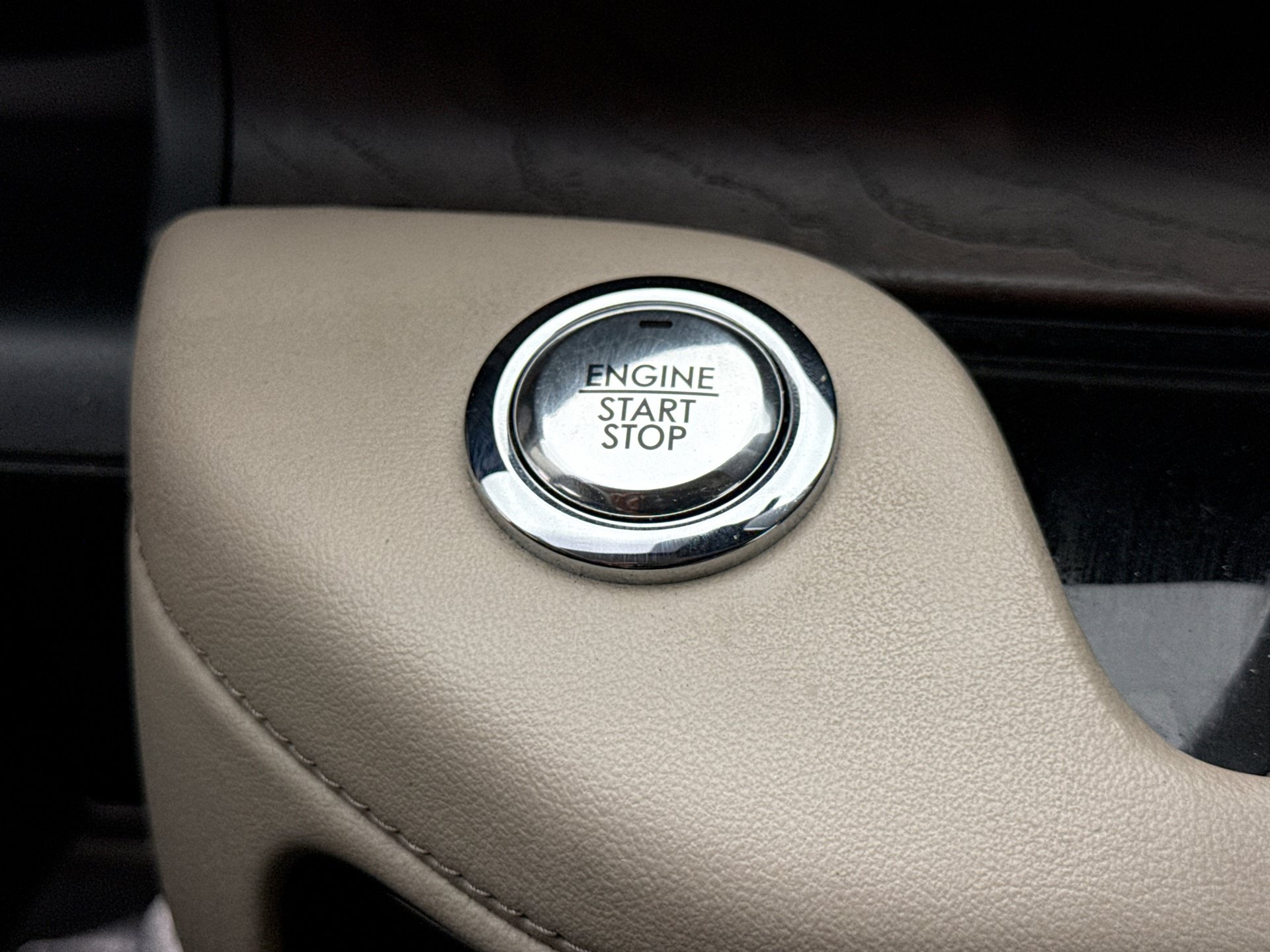 Used 2023 Lincoln Aviator Reserve w/ Equipment Group 201A AWD/4WD image 21