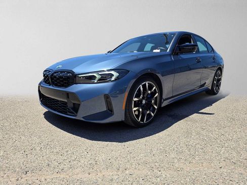 Used 2025 BMW M340i w/ Parking Assistance Package RWD image 7