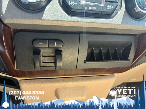 Used 2013 Ford F450 Lariat w/ Lariat Ultimate Pkg AWD/4WD image 23