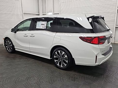 New 2026 Honda Odyssey Elite image 5