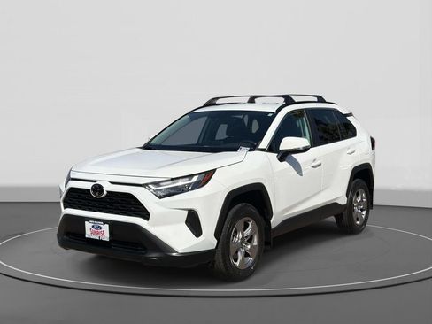 Used 2023 Toyota RAV4 XLE FWD image 1