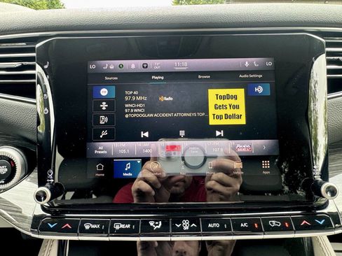 Used 2022 Jeep Wagoneer Series III image 25