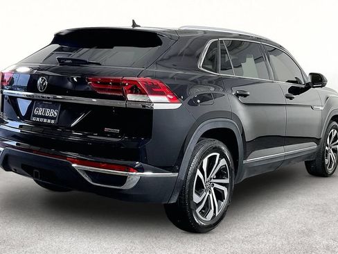 Used 2021 Volkswagen Atlas Cross Sport SEL Premium AWD/4WD image 2