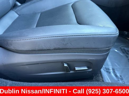 Used 2025 Tesla Model 3 Long Range RWD image 23