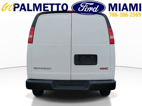 Used 2020 GMC Savana 2500 Extended w/ Driver Convenience Package RWD image 5