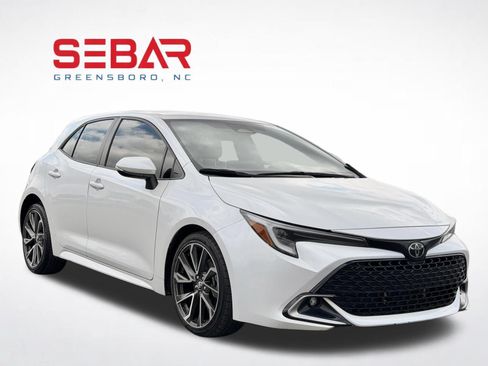 Used 2023 Toyota Corolla XSE FWD image 7