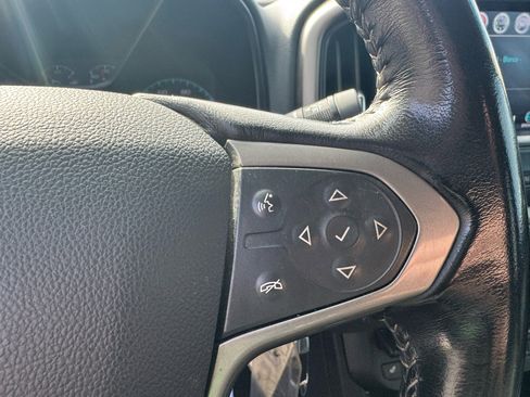 Used 2017 Chevrolet Colorado Z71 image 22