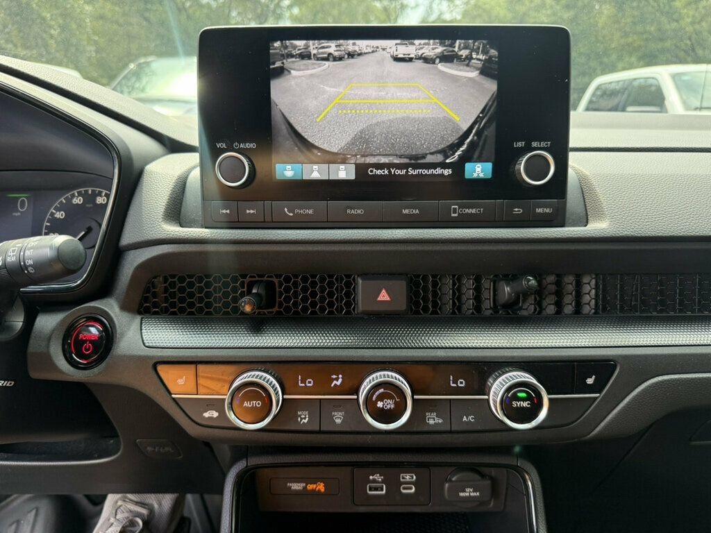 Used 2024 Honda CR-V Sport image 6