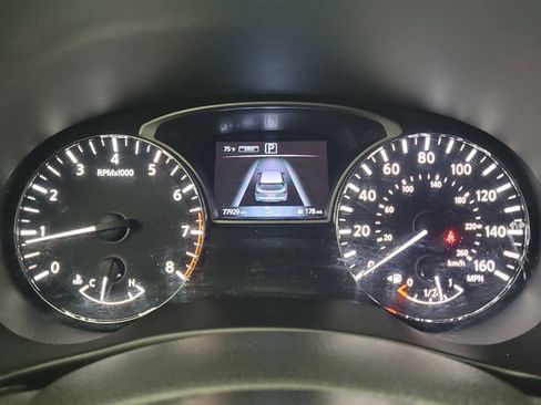 Used 2018 Nissan Pathfinder SL w/ SL Premium Package AWD/4WD image 23