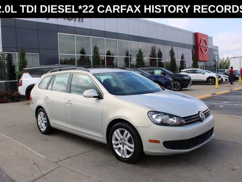 Used 2011 Volkswagen Jetta TDI image 1