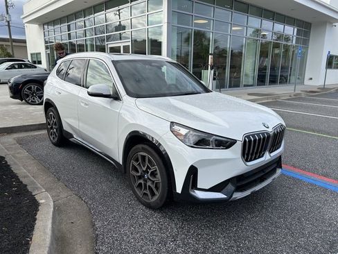 Used 2025 BMW X1 xDrive28i w/ Convenience Package image 3