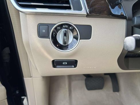 Used 2014 Mercedes-Benz ML 350 4MATIC image 21