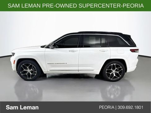 Used 2025 Jeep Grand Cherokee Summit AWD/4WD image 4