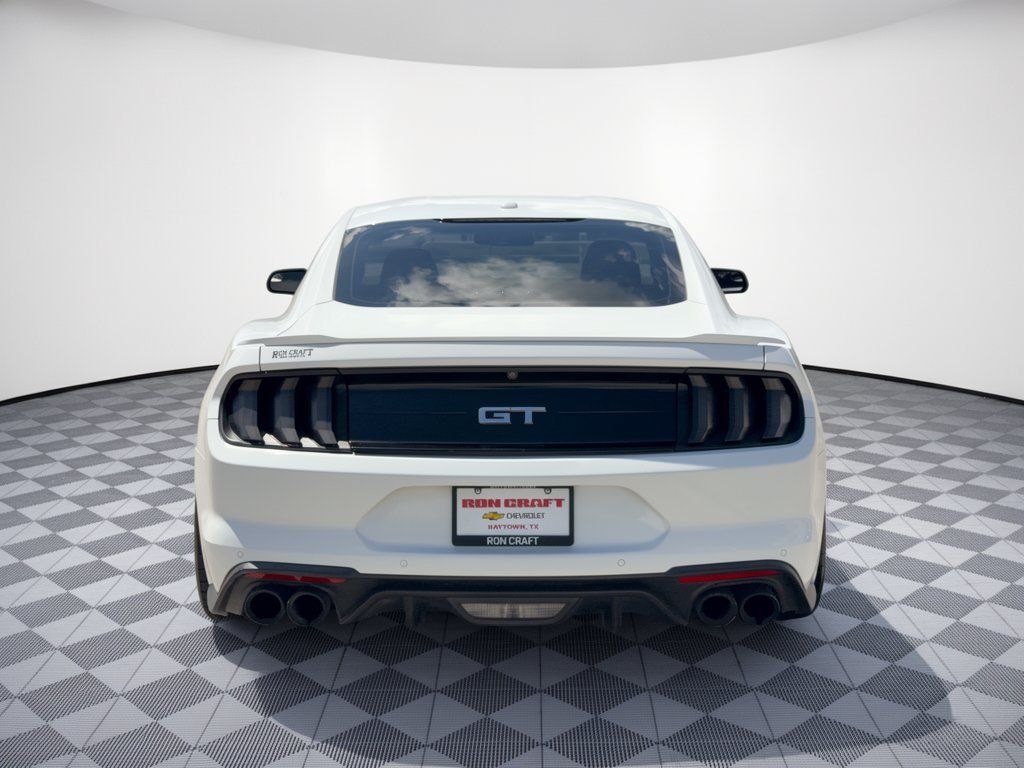 Used 2020 Ford Mustang GT Premium RWD image 11