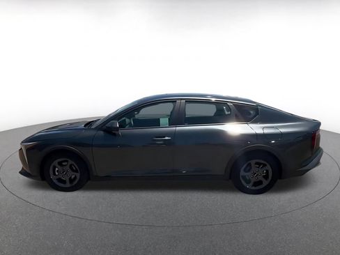 Used 2025 Kia K4 FWD image 10