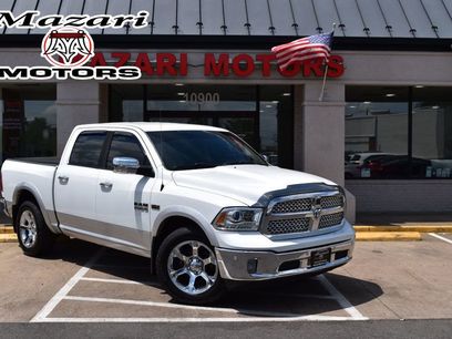 Used 2016 RAM 1500 Laramie w/ Convenience Group