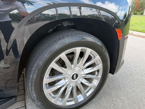 Used 2021 Cadillac Escalade ESV Premium Luxury w/ Performance Package RWD image 55