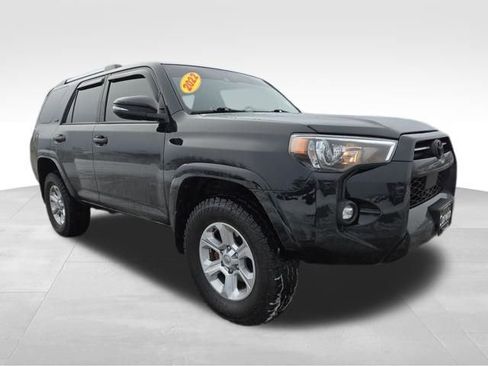 Used 2022 Toyota 4Runner SR5 Premium image 1