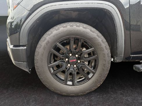 Used 2024 GMC Sierra 1500 Pro w/ Graphite Edition AWD/4WD image 25